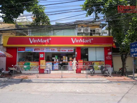 Hàng loạt siêu thị và cửa hàng Vinmart/Vinmart+ tạm đóng cửa