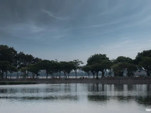 Hà Nội, một cuối hè lặng thinh