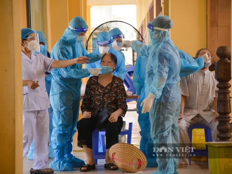 Lấy hàng chục nghìn mẫu test Covid-19 mỗi ngày, Hà Nội tiếp tục "truy lùng" F0 trên diện rộng