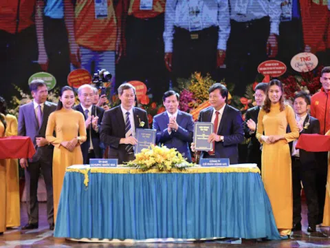 Tập đoàn Động Lực tài trợ trang phục cho đoàn Thể thao Việt Nam dự SEA Games 30