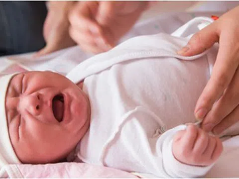 Nhà có trẻ sơ sinh, các mẹ không thể bỏ qua 5 bài thuốc Đông y này