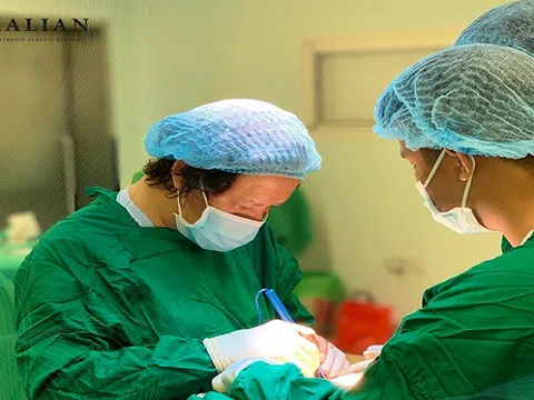 Tìm hiểu phương pháp phẫu thuật nâng ngực chảy xệ nội soi