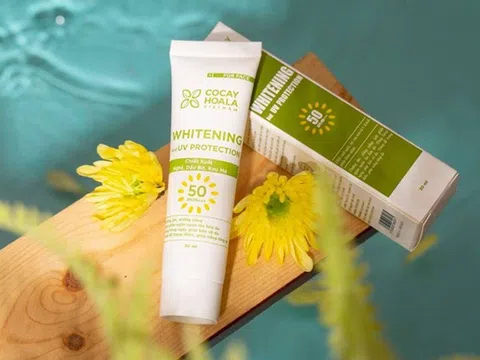 Nàng da nhờn thoát khỏi ác mộng da dính 'nhơn nhớt' suốt cả ngày nhờ tuýp kem chống nắng kiềm dầu đỉnh cao này