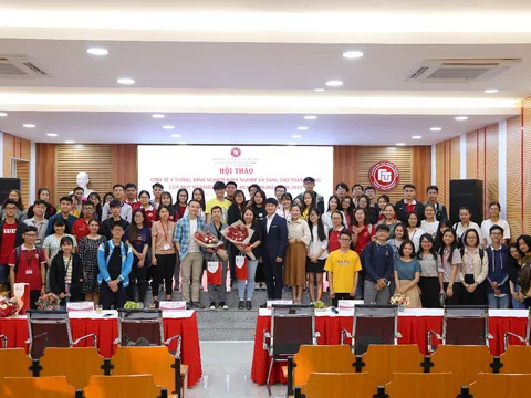 Sinh viên cơ sở II trường Đại học Ngoại thương sôi nổi tại hội thảo