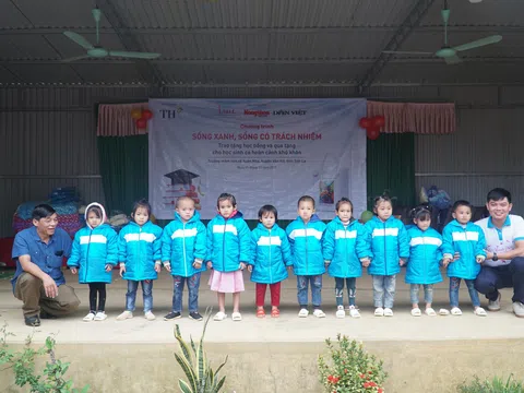 Hành trình chia sẻ trách nhiệm với cộng đồng và trẻ em nghèo Sơn La
