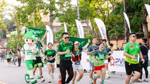 Herbalife Việt Nam tiếp tục đồng hành cùng VnExpress Marathon, khuyến khích lối sống năng động tại Nghệ An