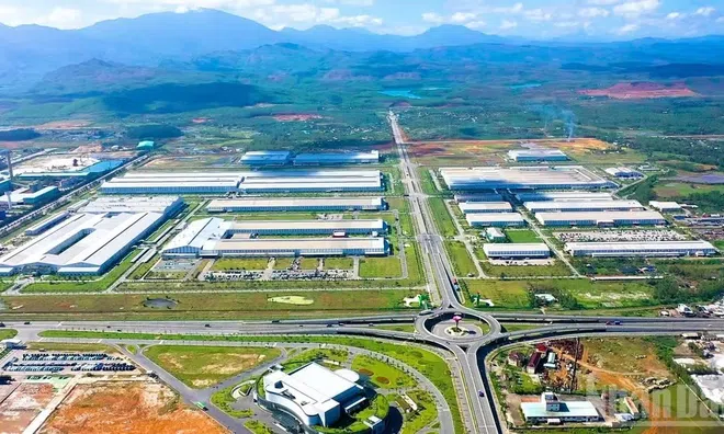 FDI sản xuất tại Việt Nam tăng tốc, dòng vốn lớn đổ vào công nghệ cao