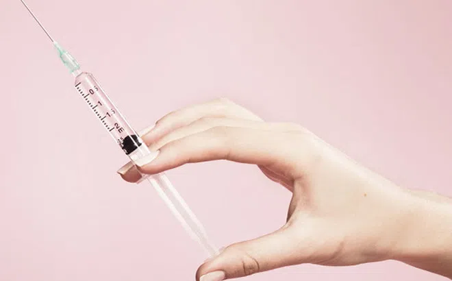 Nữ Việt kiều hoại tử mông nghiêm trọng do tiêm chất làm đầy (filler) tại spa